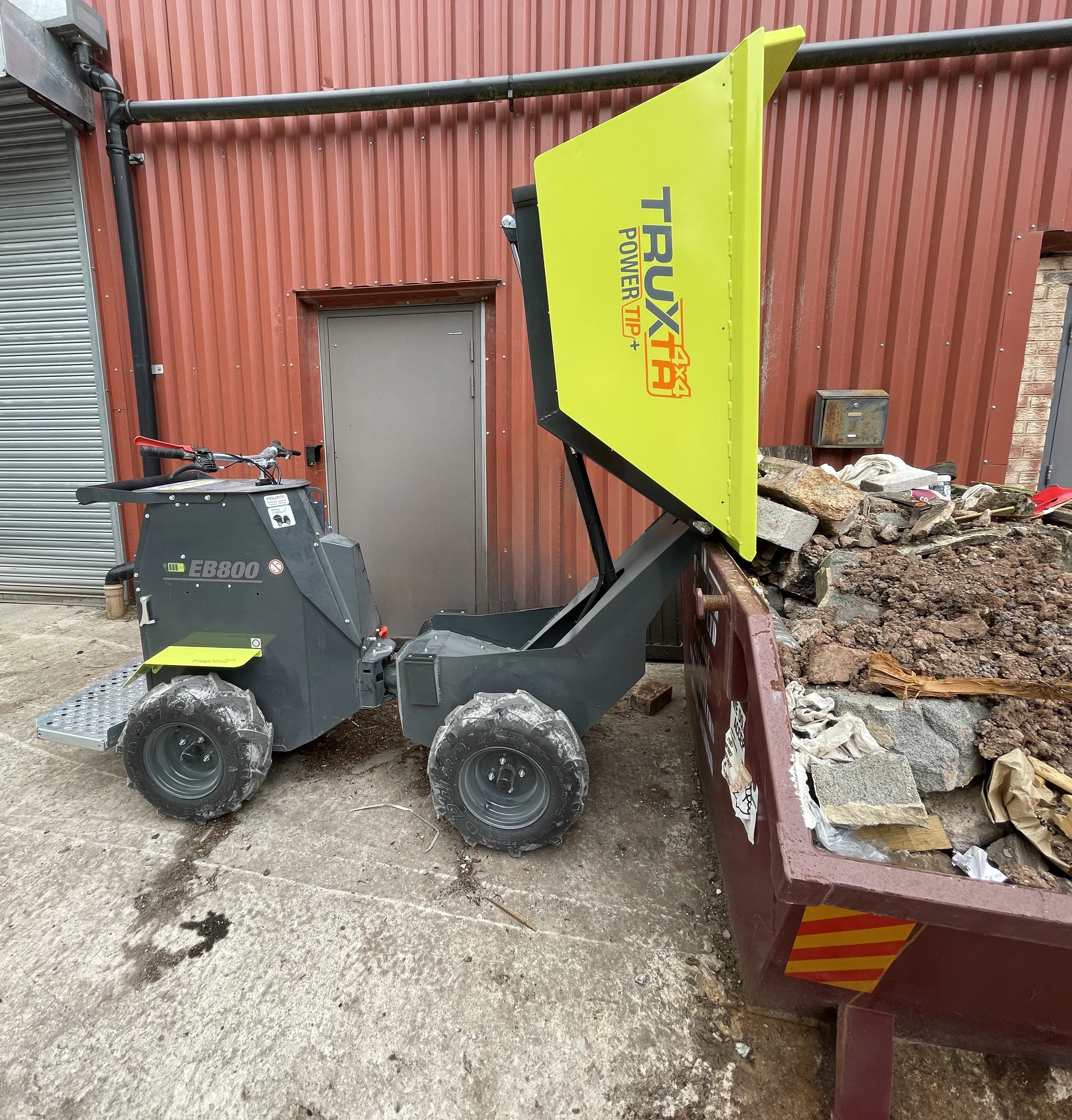 Tufftruk launches the TRUXTA EB800PTP at EHS 2025