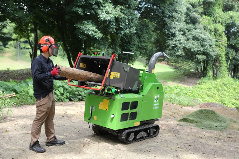 Ohashi Compact Tracked Chippers for the Hire Market