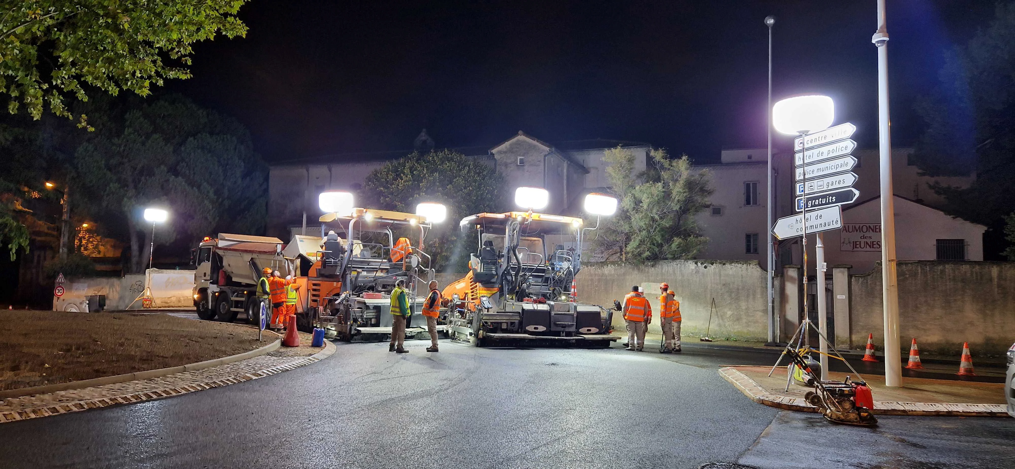 Maximise safety, minimise downtime. Sirocco lighting performance for your hire fleet