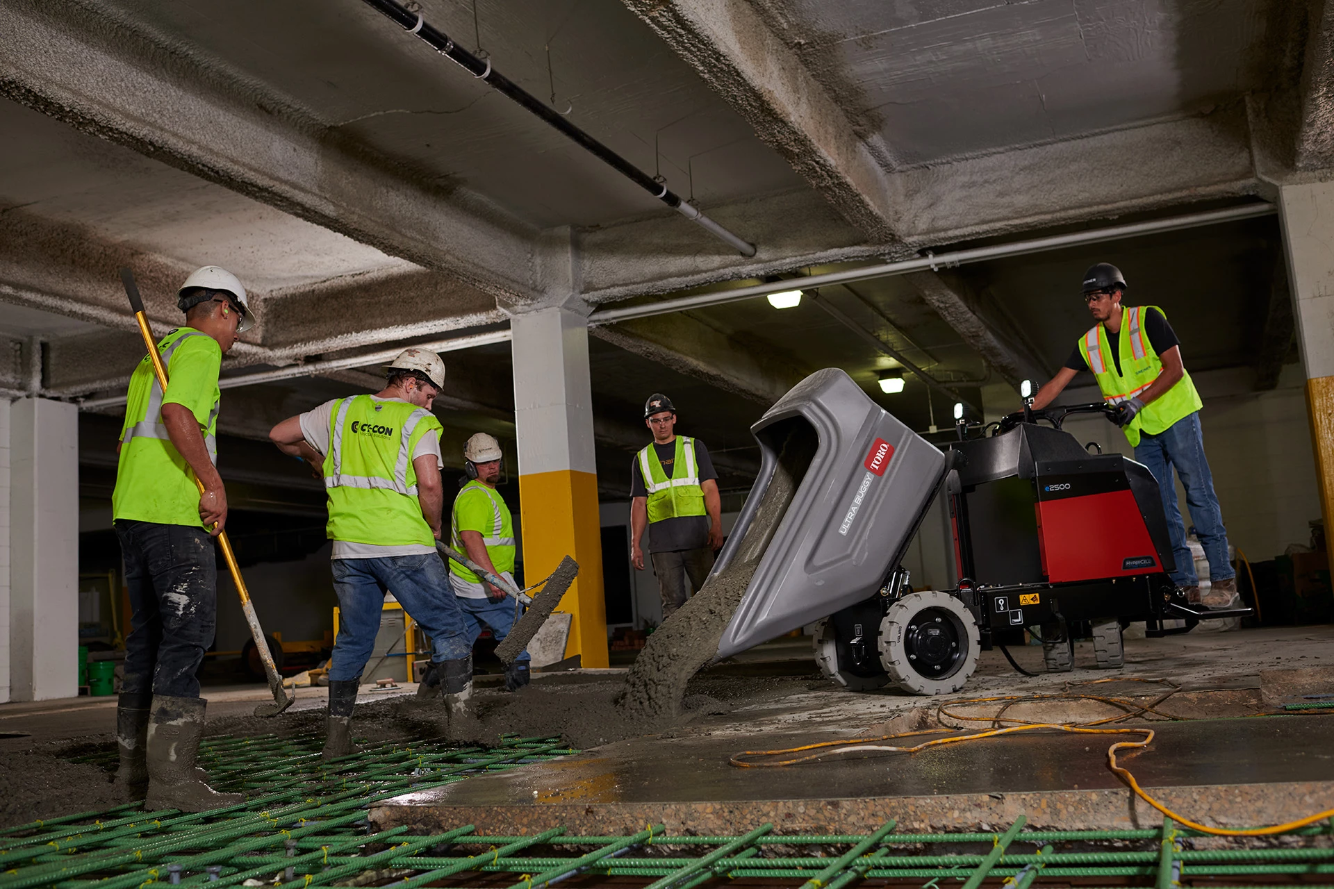 New ToroⓇ eDingo® 500 and Electric Ultra Buggy® Showcased at Executive Hire Show